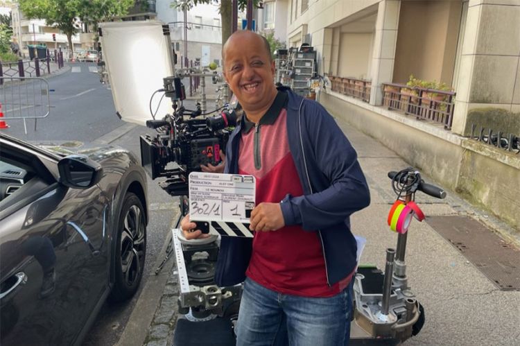 &quot;Le nounou&quot; va revenir sur TF1 : 2 épisodes sont en tournage avec Booder