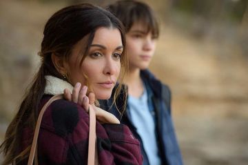 La fiction &quot;Traqués&quot; avec Jenifer rediffusée sur NOVO 19 mardi 14 octobre 2025