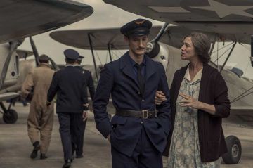 &quot;La promesse de l&#039;aube&quot; avec Pierre Niney et Charlotte Gainsbourg sur France 3 lundi 10 avril 2023 (vidéo)