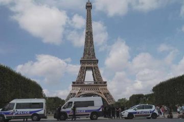 &quot;Grands Reportages - Au chevet de la Dame de Fer&quot; samedi 13 juillet 2024 sur TF1