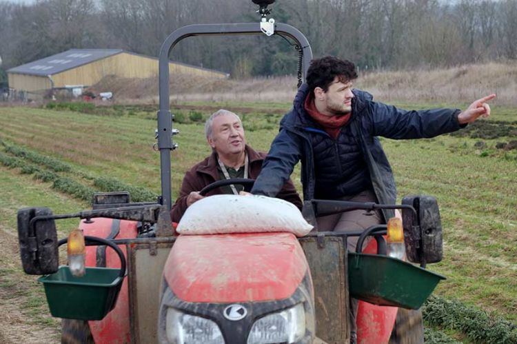 &quot;Pas de repos pour Marco&quot; : le combat quotidien d&#039;un cultivateur à découvrir sur France 3 lundi 26 février 2024