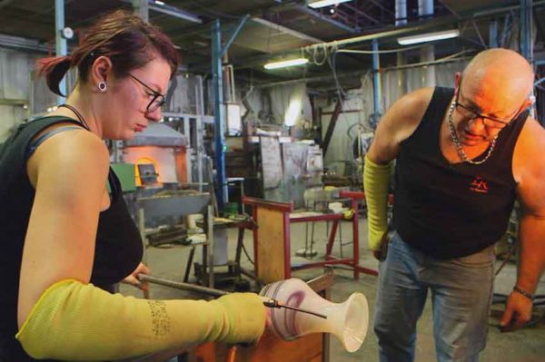 "Reportages découverte" : « En verre et contre tout » samedi 18 février 2023 sur TF1