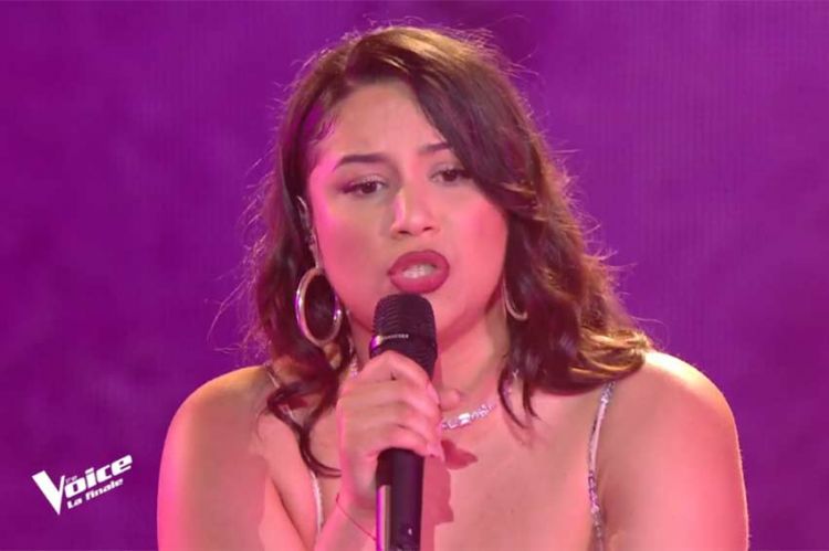 Replay The Voice - Shanys chante "Hurt" de Christina Aguilera en finale (vidéo)