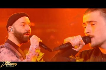 &quot;Star Academy&quot; : Pierre et Woodkid chantent &quot;Run Boy Run&quot; - Vidéo