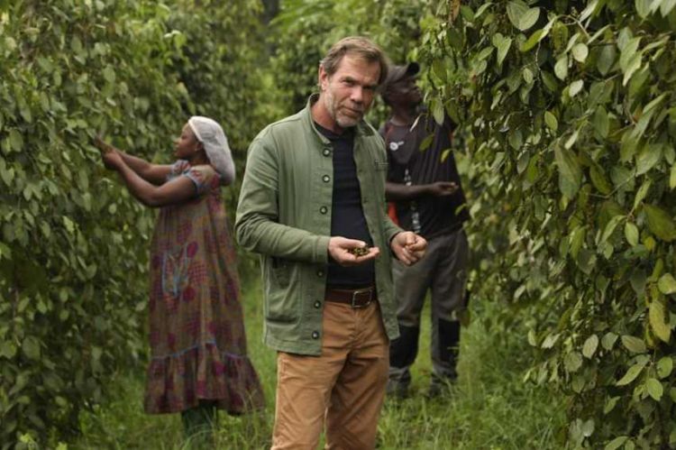 "Grands Reportages" : « Le monde des chasseurs d'épices » sur TF1 samedi 30 septembre 2023 - Vidéo