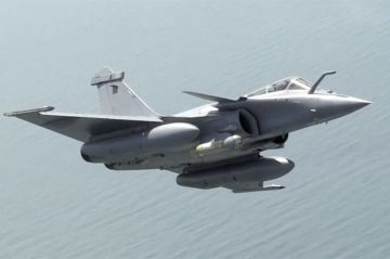 &quot;Armée Française : la techno secrète des avions de la Marine&quot; sur RMC Découverte mardi 5 décembre 2023