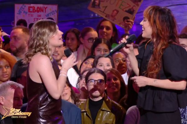 Replay "Star Academy" : Marine et Zaz chantent "Je veux" (vidéo)