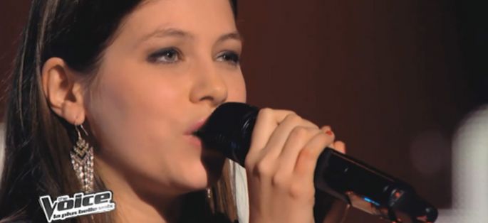 Replay “The Voice” : Florence Coste interprète « l’Hymne à l’Amour » d’Edith Piaf (vidéo)