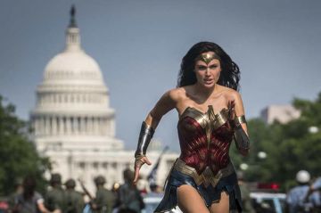Le film &quot;Wonder Woman 1984&quot; à revoir sur TF1 dimanche 16 novembre 2025 (vidéo)