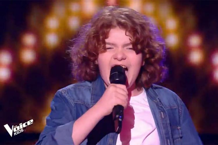 Replay &quot;The Voice Kids&quot; : Adam chante &quot;Trouble&quot; d'Elvis Presley - Vidéo