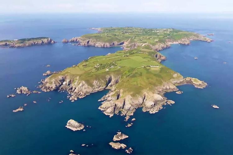 "Des racines et des ailes - Mon île en Normandie" mercredi 14 octobre 2026 sur France 3