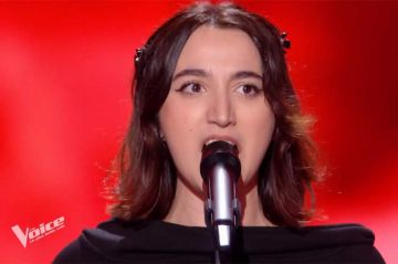 Replay "The Voice" : Héléna Hélia chante "Rome" de Solann (vidéo)