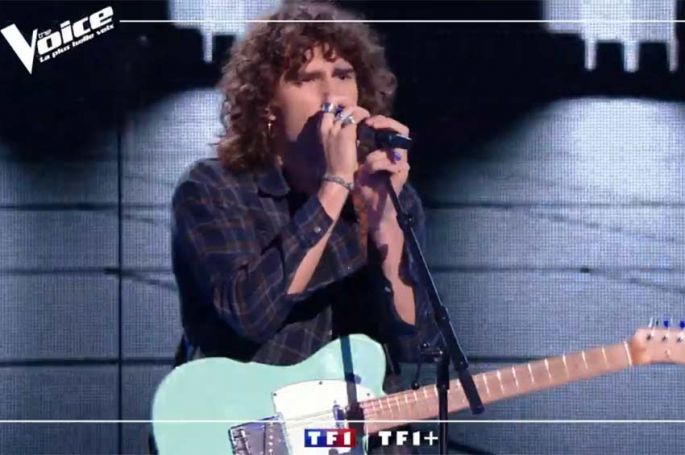 &quot;The Voice&quot; : TF1 dévoile l'audition d'Orange, un nouveau Jimi Hendrix à découvrir samedi soir - Vidéo