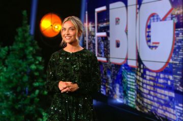 &quot;Le Big Bêtisier de Noël&quot; avec Inès Vandamme sur TFX samedi 30 décembre 2023