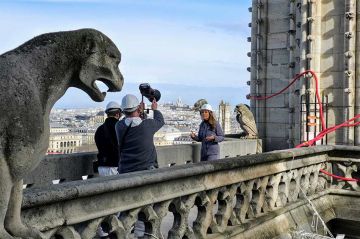 Page spéciale sur la réouverture de Notre-Dame de Paris dans le JT de 20H de TF1 dimanche 31 mars 2024