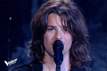 Replay The Voice - Baptiste Sartoria chante "L’aigle noir" de Barbara en finale (vidéo)