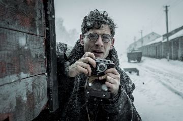 &quot;L&#039;ombre de Staline&quot; : film biographique sur Gareth Jones diffusé sur ARTE mercredi 20 mars 2024 - Vidéo