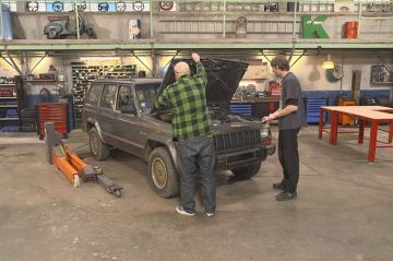 “Wheeler Dealers France” : restauration d&#039;une Jeep Cherokee lundi 17 octobre 2022 sur RMC Découverte