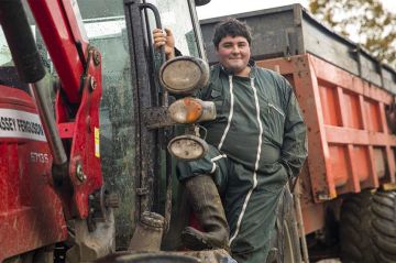 "L'amour est dans le pré" lundi 23 septembre 2024, voici ce qui va se passer dans la 6ème soirée sur M6 (vidéo)