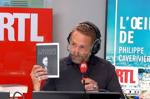 "L'oeil de Philippe Caverivière" du 2 octobre 2023 face à Nicolas Sarkozy - Vidéo