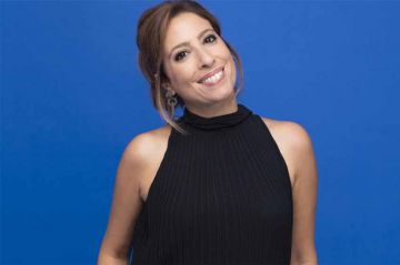 “Quelle époque !” : Léa Salamé parle de sa nouvelle émission diffusée le samedi soir sur France 2 (interview)