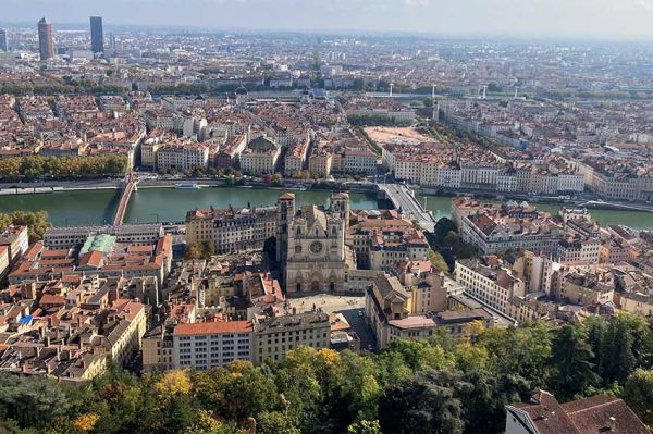 "Des racines et des ailes" en pays lyonnais mercredi 3 décembre 2025 sur France 3