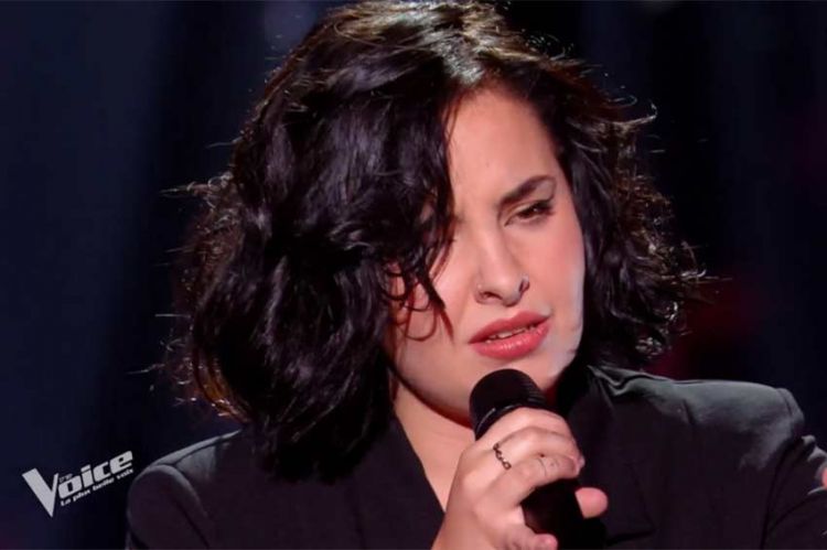 &quot;The Voice&quot; : Louise chante &quot;Hymne à L'amour&quot; d'Édith Piaf - Vidéo