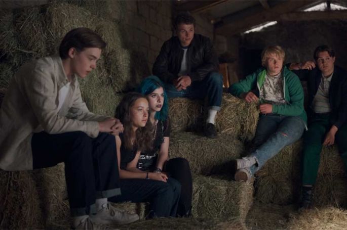 La mini-série inédite &quot;Ouija, un été meurtrier&quot; avec Bruno Solo diffusée sur France 3 à partir du 15 août 2024 (vidéo)