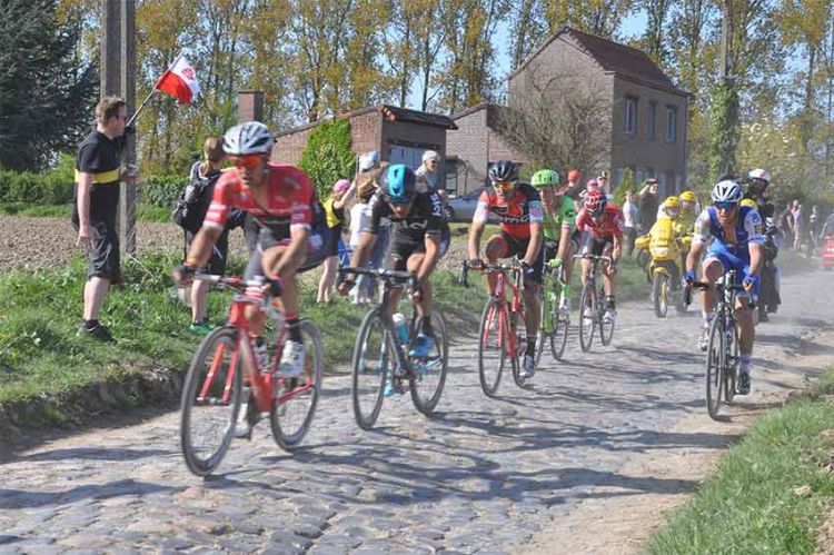 Paris - Roubaix : l'édition 2020 à suivre en direct dimanche 25 octobre sur France 2 & France 3