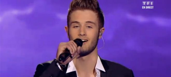 Vidéo Replay “The Voice” : regardez Florian Carli qui interprète « With or without you » de U2