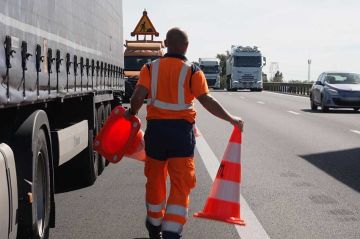 "100 jours avec les dépanneurs de l'autoroute" mardi 7 avril 2026 sur RMC Découverte