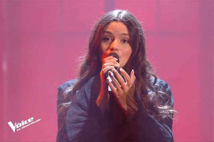 Replay “The Voice” : Nour chante « Rise up » de Andra Day (vidéo)