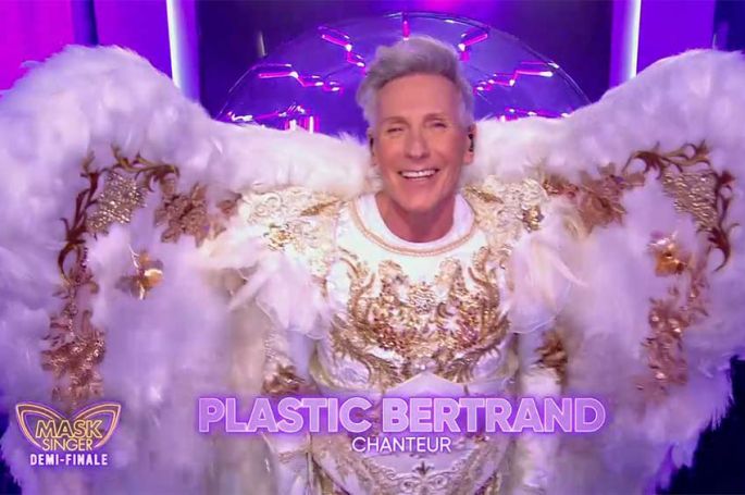 "Mask Singer" : La Chouette était... Plastic Bertrand ! Regardez son démasquage (vidéo)