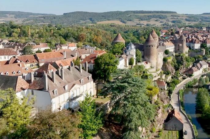 &quot;Les 100 lieux qu&#039;il faut voir&quot; : trois numéros à revoir sur France 5 dimanche 29 décembre 2024