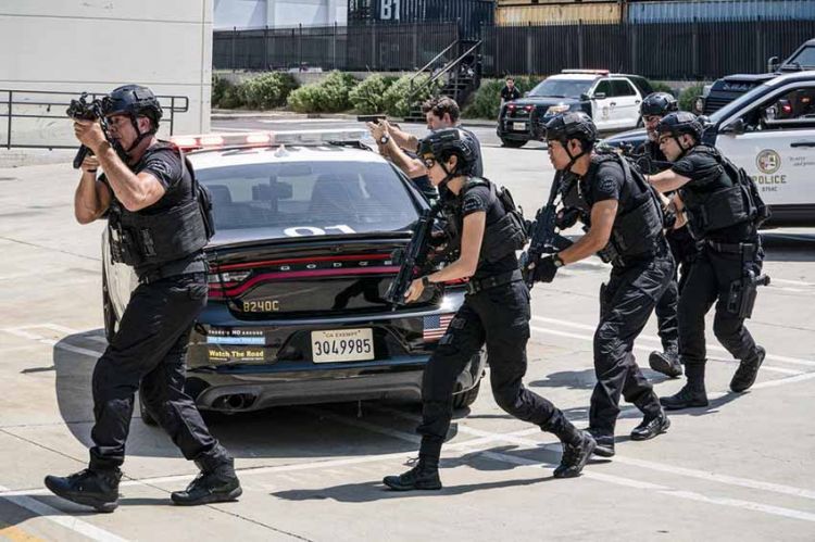 La saison 5 de S.W.A.T arrive sur TF1 ! - Vidéo Dailymotion