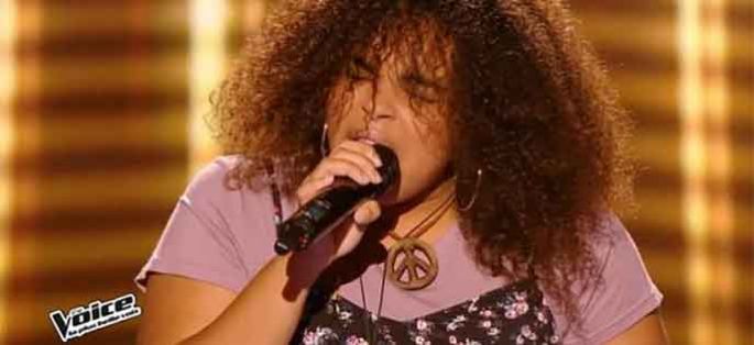 Replay “The Voice” : Manoah chante « Man Down » de Rihanna (vidéo)