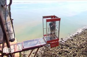 “Fort Boyard” : regardez Bruno Guillon dans la Cabine Vertigineuse, ce soir sur France 2 (vidéo)