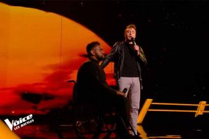 Replay “The Voice” : Louis &amp; Gaben chantent « L'encre de tes yeux » de Francis Cabrel (vidéo)