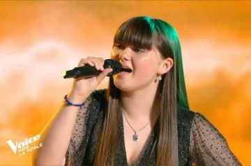 Replay &quot;The Voice Kids&quot; : April chante &quot;Ecris l’histoire&quot; de Grégory Lemarchal (vidéo)