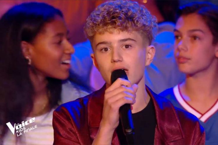 Replay "The Voice Kids" : Louis chante "Beautiful things" de Benson Boone (vidéo)