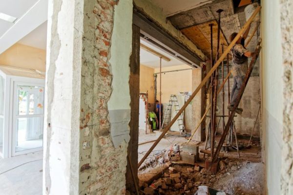 "Total réno France : Déco sur mesure" à Marseille et Wattrelos jeudi 9 février 2023 sur RMC Story