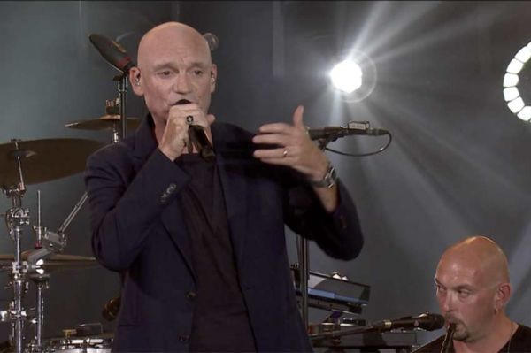 Gaëtan Roussel au Festival interceltique de Lorient 2022 à revoir sur Culturebox mercredi 14 août