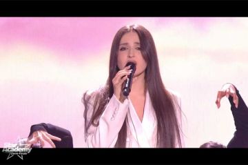 Replay "Star Academy" : Ambre chante « L'aigle noir » de Barbara (vidéo)