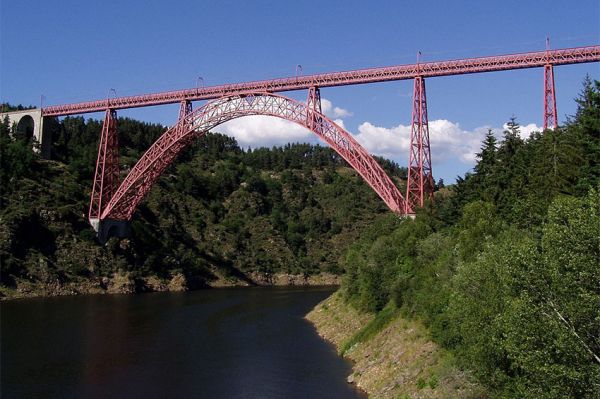 "Tour, ponts, gares : le génie d'Eiffel révélé" sur RMC Découverte mardi 31 décembre 2024 (vidéo)