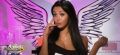 Nabilla des “Anges” pète les plombs et crache au visage d&#039;un guichetier de la SNCF !