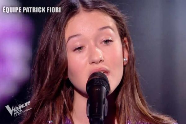 Replay "The Voice Kids" : Célia chante "Premier amour" de Nour (vidéo)