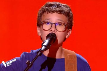 Replay &quot;The Voice Kids&quot; : Lucas chante &quot;Un Altra Citta&quot; de Petru Guelfucci - Vidéo