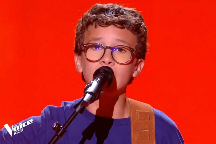 Replay &quot;The Voice Kids&quot; : Lucas chante &quot;Un Altra Citta&quot; de Petru Guelfucci - Vidéo