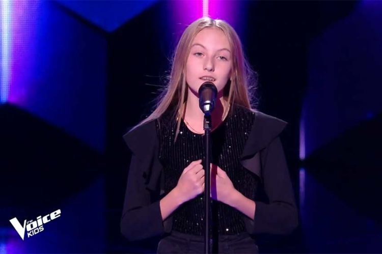 Replay "The Voice Kids" : Léna chante "Eternel" de Hatik - Vidéo