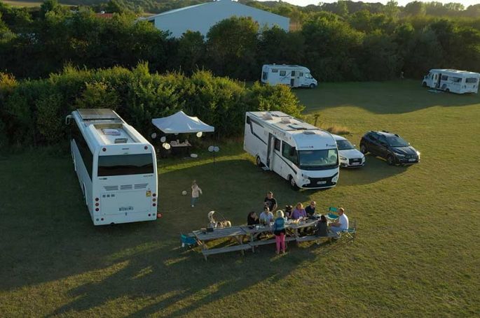 &quot;La folie du camping-car&quot; à suivre sur C8 à partir du vendredi 12 mai 2023